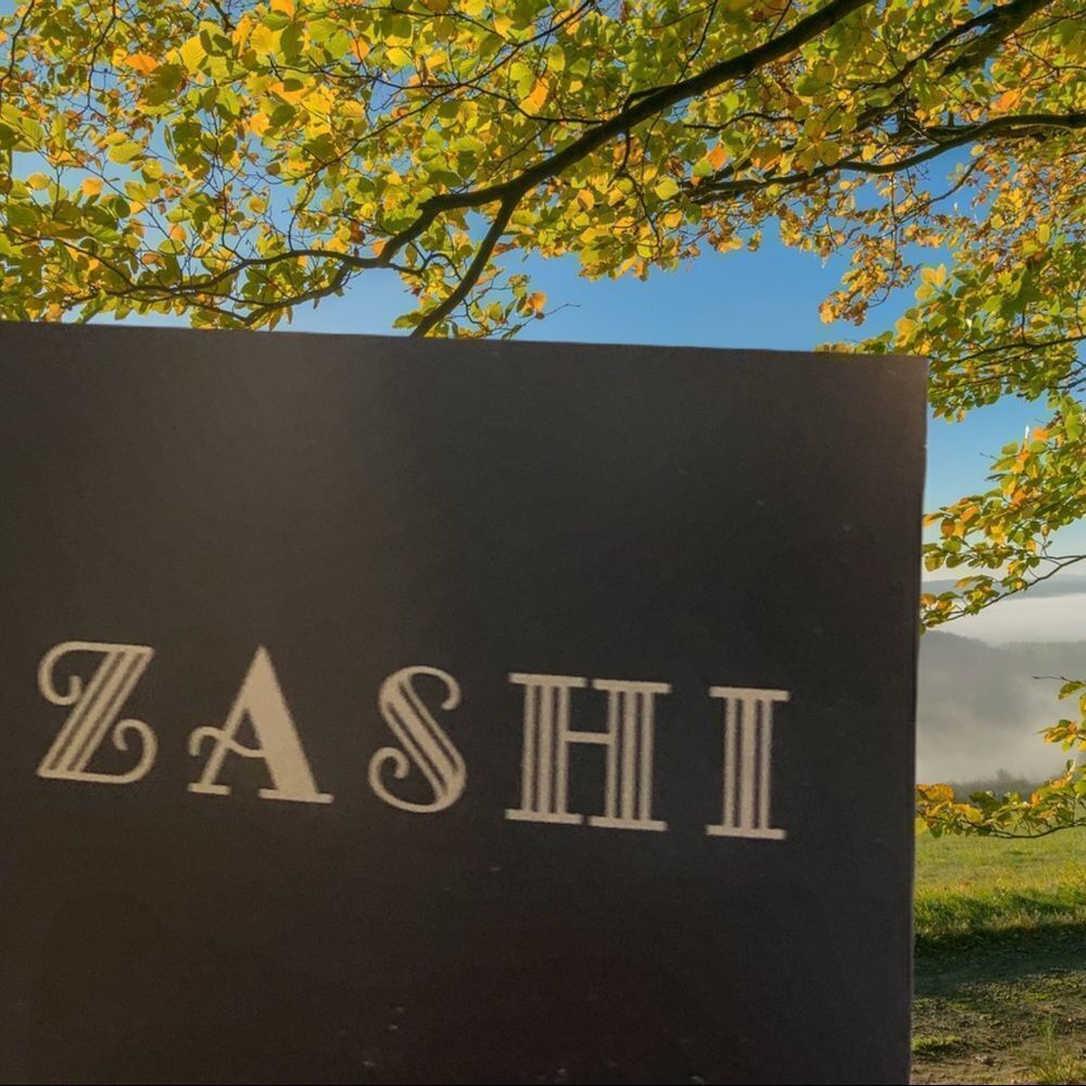 NWT!Zashi scarf - Picture 4 of 5